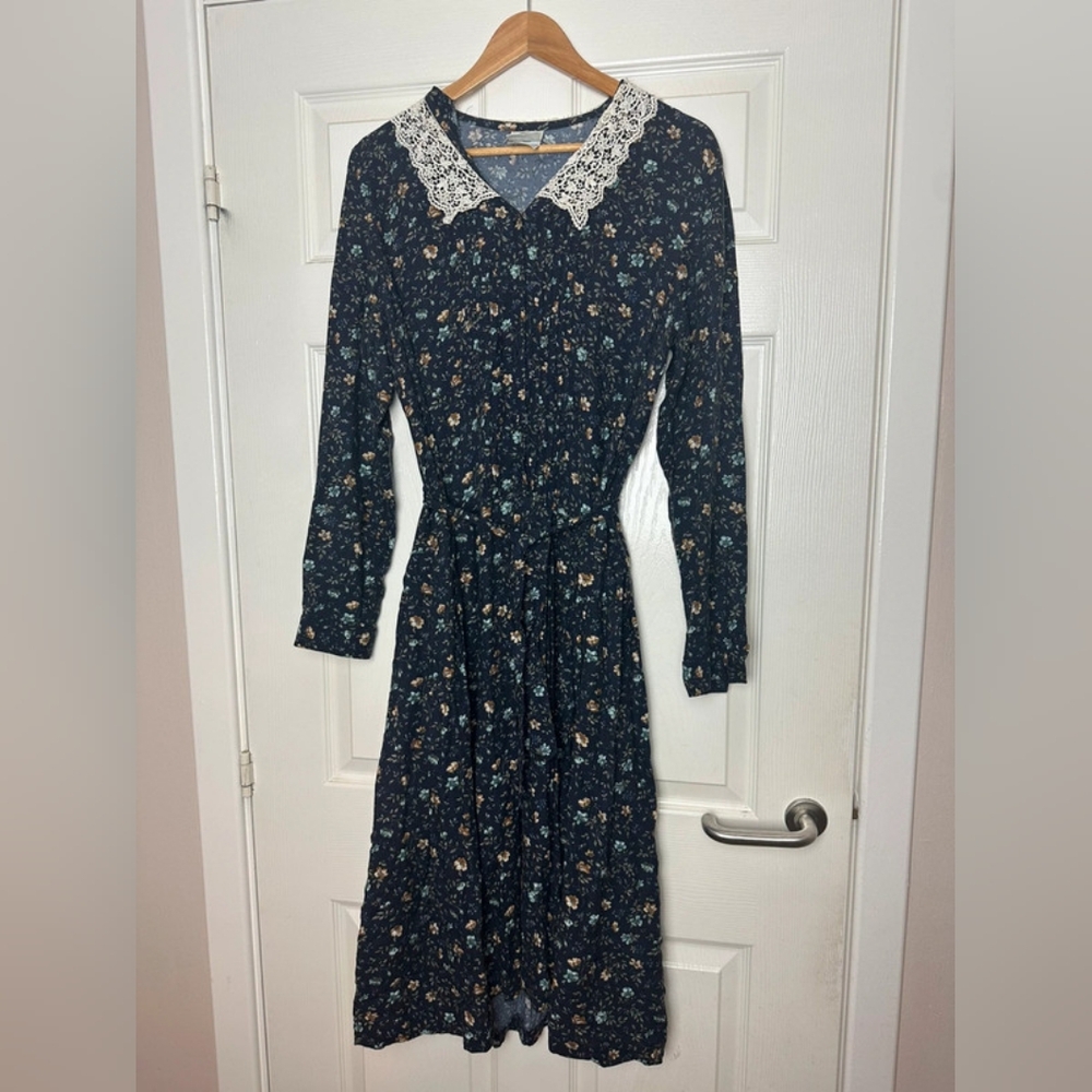 Floral Lace Collar Dress - Navy